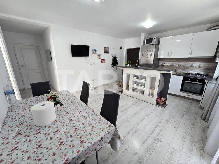 Apartament decomandat 3 camere 2 balcoane parcare etaj 1 Arhitectilor