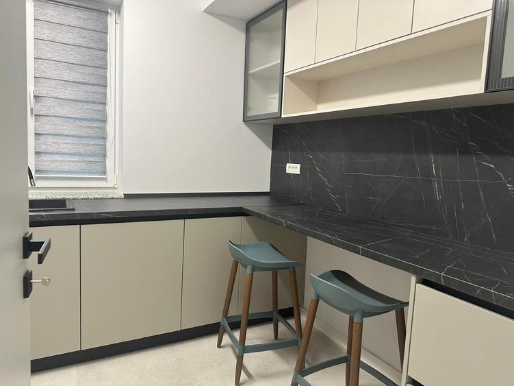 Se vinde apartament cu 2 camere, situat în Tunari