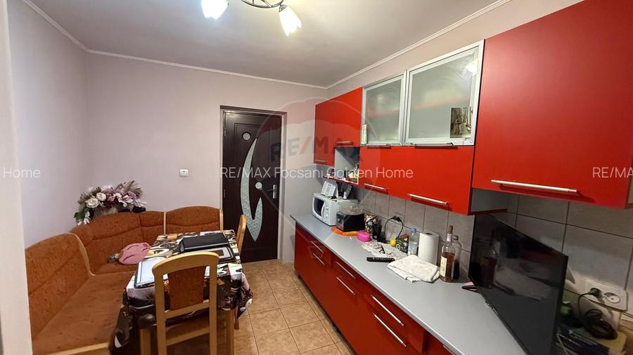 Casă / Vilă cu 5 camere - 7