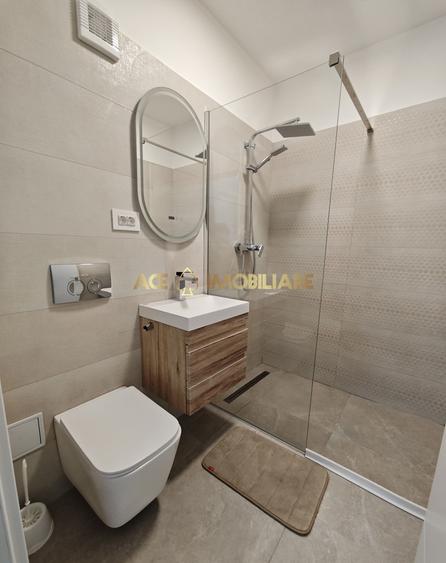 2 Camere de inchiriat | Decebal | Centrala | Parcare Subterana