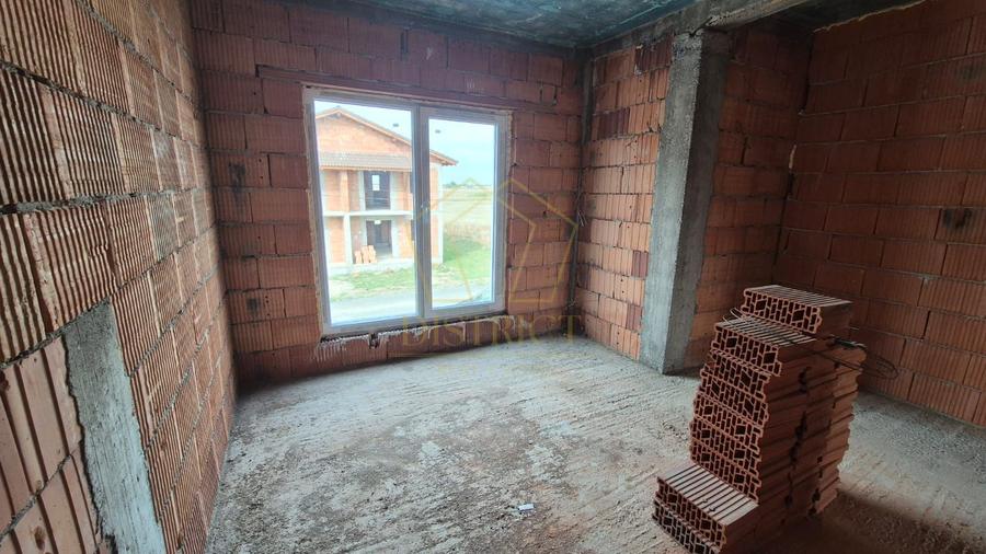 Duplex spatios cu 4 camere si 2 bai | Giroc