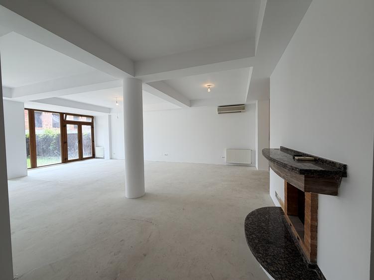 Vilă Duplex Premium de Vânzare în Pipera Erou Iancu | 287 mpu | Curte 300 mp