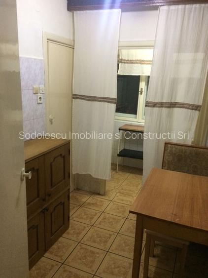 Decomandat si spatios zona Girocului - 15