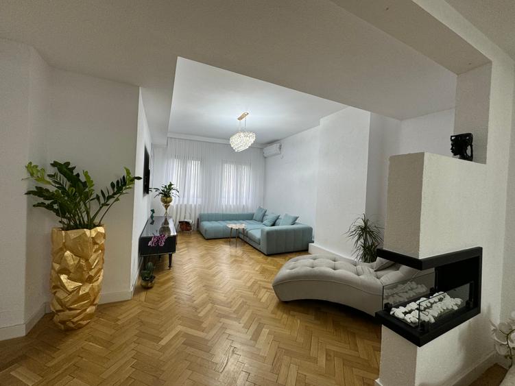 Vanzare apartament in vila zona Dorobanti- Capitale, renovat