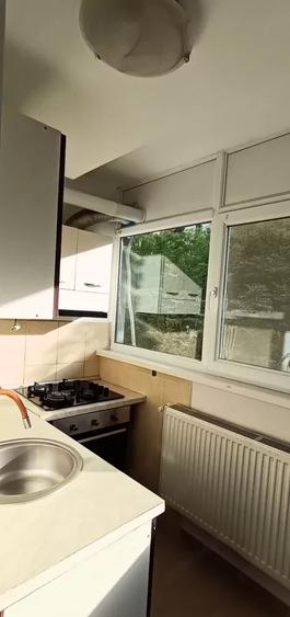 Închiriere Apartament 3 camere în Aparatorii Patriei