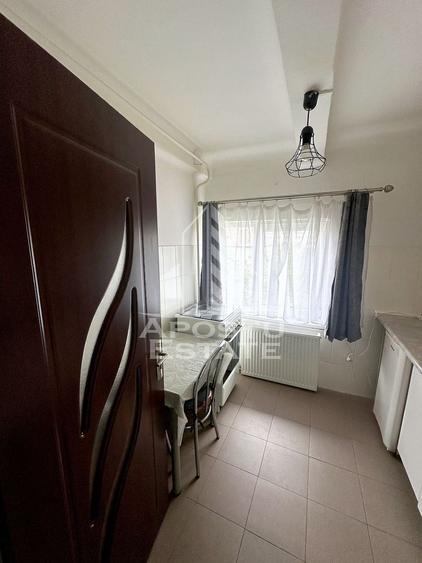 Inchiriez garsoniera confort 1, Complex Studentesc, zona excelenta