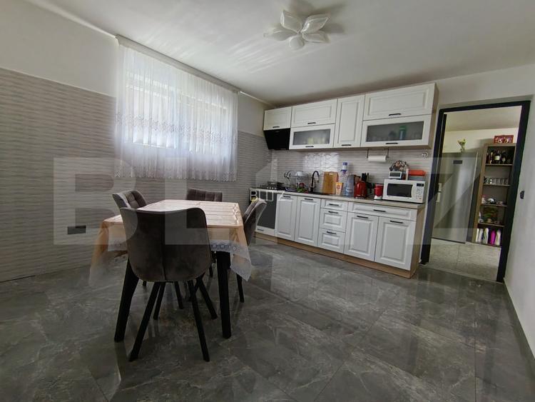 Casa cu 4 camere mobilata și utilata în suprafață de 237,9 mp - 5