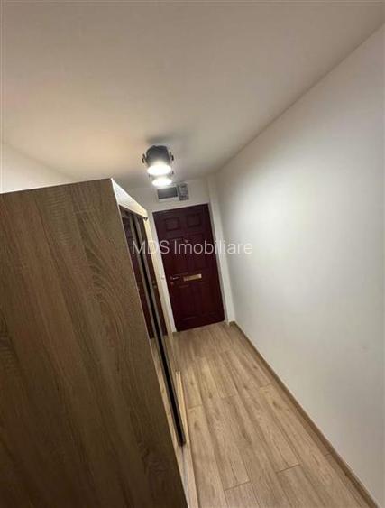 Decomandat, mobilat si utilat in Complex - 2