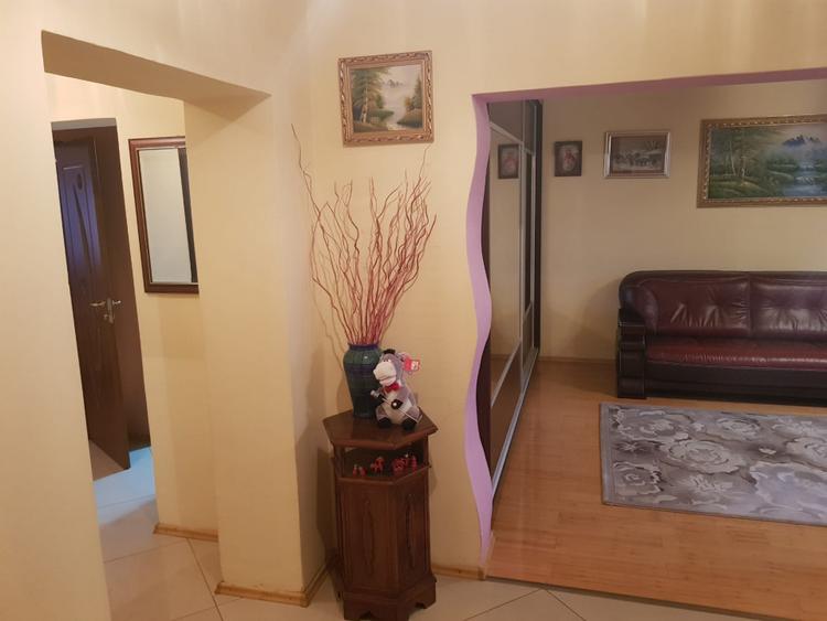 Apartament 3 camere decomandat, Buzaului.