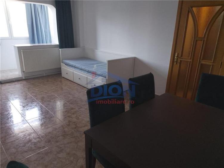 APARTAMENT SUPERB 4 CAM, TINERETULUI TIMPURI NOI