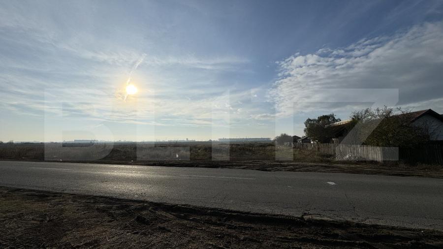 Teren IV 7.500 mp, toate utilitățile la front de 25 m, zona Ghercești - Aeroport