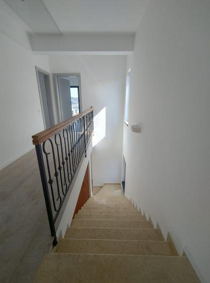 Vila Moderna Tunari, zona Buna, curte 300m
