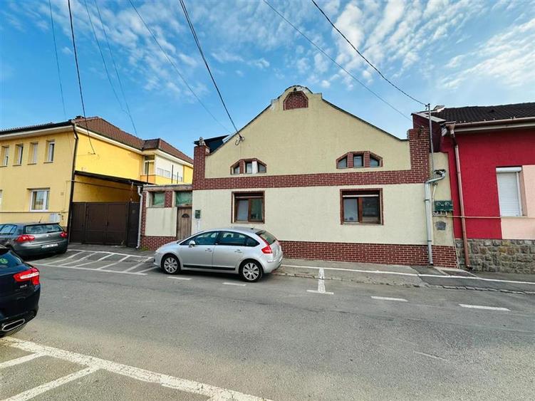 CASA ULTRACENTRALA, INDIVIDUALA P + M, STRADA CEZAR BOLLIAC