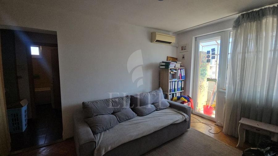 Apartament 3 camere în zona STRAZII DONATH