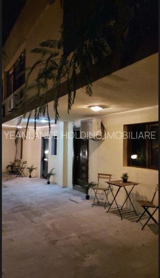 Calea Plevne-Carrefour Orhideea -Casa  7 camere - 3
