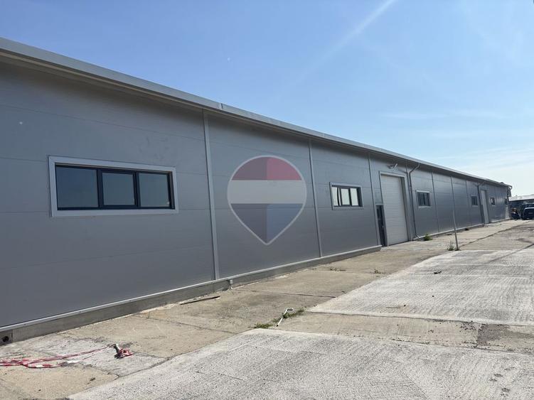 Hală industrială noua 868 mp, curte 720 mp, 2 porti de acces
