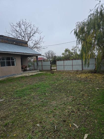 Casă de vânzare – Axintele, județul Ialomița 65 m² | Teren 900 m² | Parter