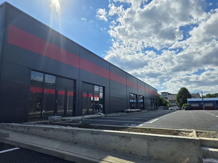 Spațiu comercial de închiriat –Lunca Cetățuii, Iași - COMISION 0%