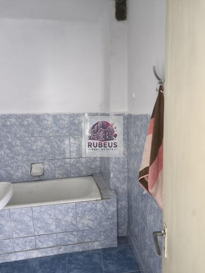 Apartament 4 camere, 77 mp, 2 balcoane, etaj 3 – Topolniței