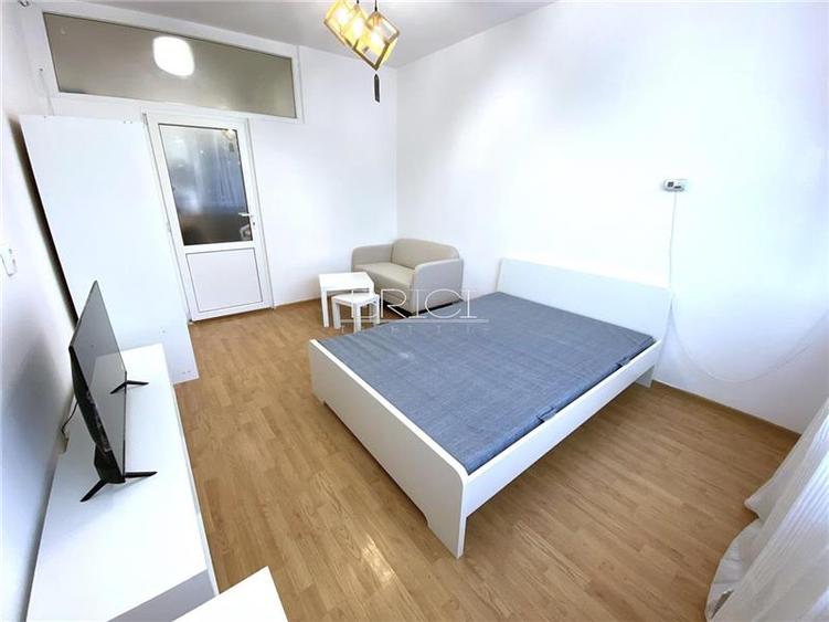 Garsoniera, Recent Renovata, 24mp, zona Lidl, Tractorul