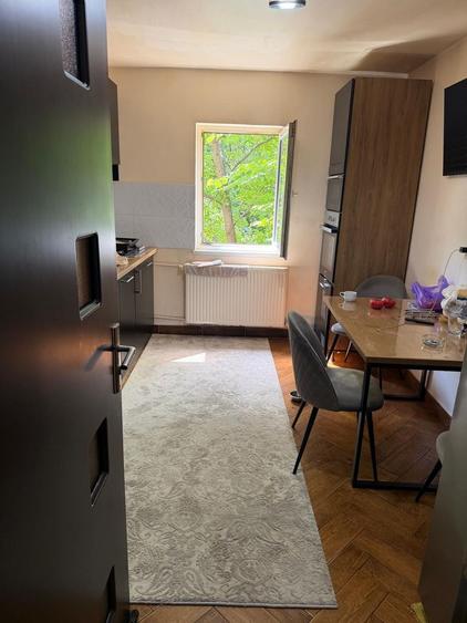 Apartament 4 Camere | 2 Bai | Vedere mixta | M Gorjului