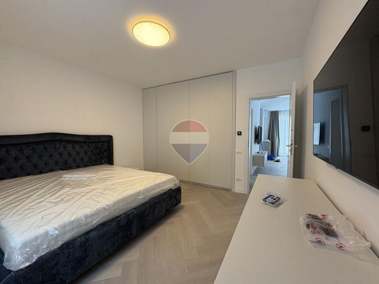 Apartament de inchiriat 3 camere nou de lux | Dacia, Bloc Nou, Parcare