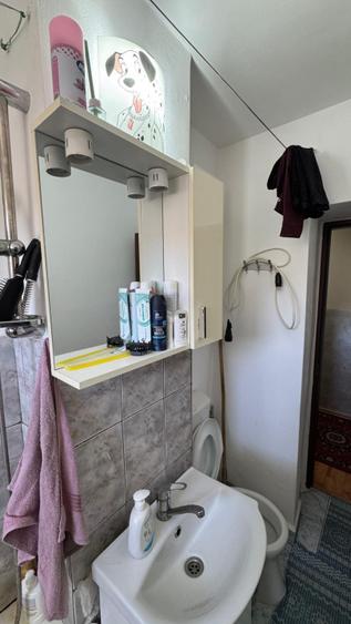 Apartament 2 camere, 40 mp, zona Școala Dimitrie Cantemir