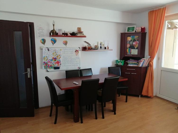 Apartament 3 camere, decomandat, Ocna Mures