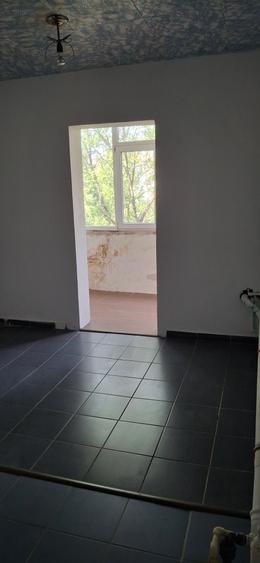Vindem apartament 2 camere in Navodari