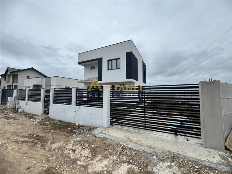 Casa individuala - 4 camere - 2 bai - teren 360 mp