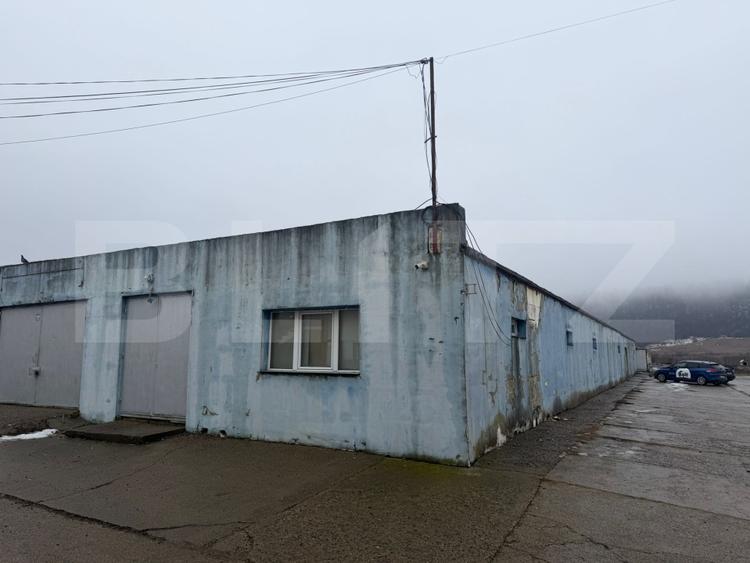 Hală industrială, teren 29.7 ari, acces cu camionul, Itcani