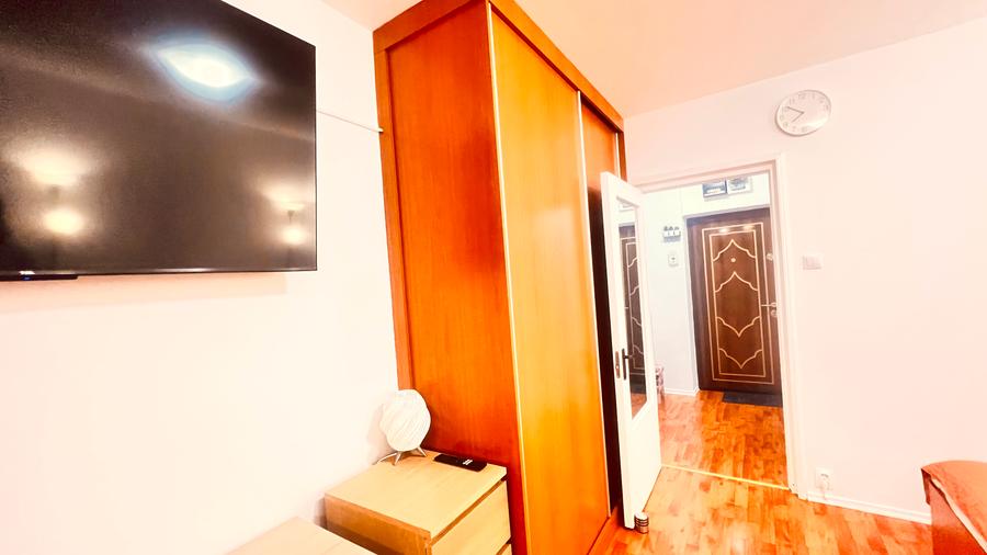 Garsoniera Iancului - Pantelimon, stradal, mobilată si utilată complet, libera