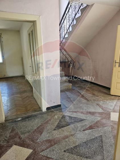 Casă / Vilă cu 6 camere de vânzare în zona Ultracentral - 34