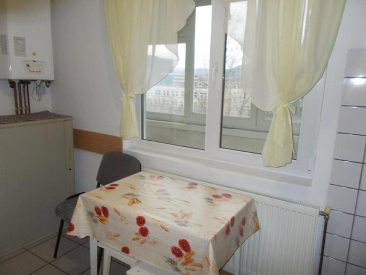 Proprietar Inchiriez ap 2 cam mare, insorit Astra  395 euro