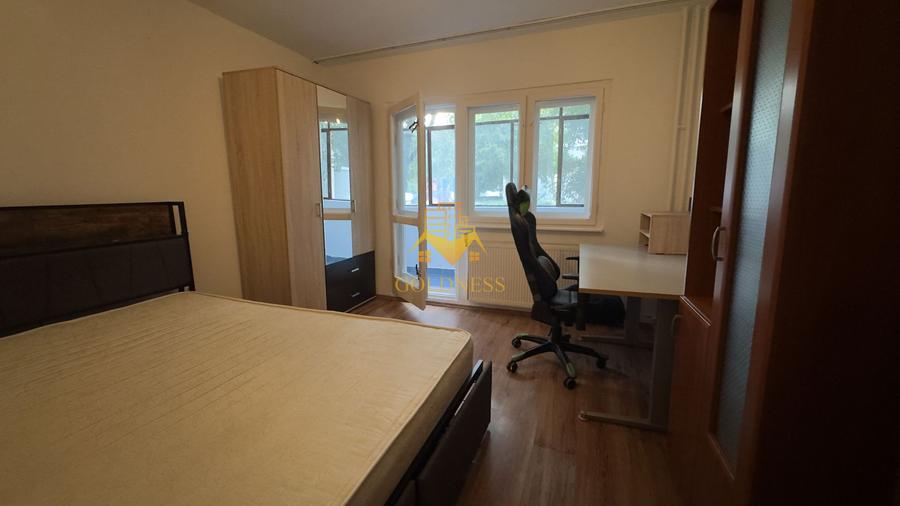 3 camere, decomandate, 2 balcoane, 2 bai, Manastur Zona 18 GYM, Tasnad