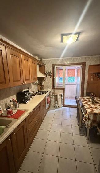 Apartament 4 camere- zona Drumul Taberei-Ghencea