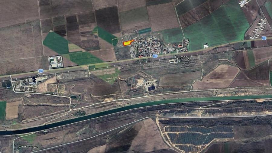 Ovidiu, Constanta, Hale multifunctionale cu sediu firma si teren generos