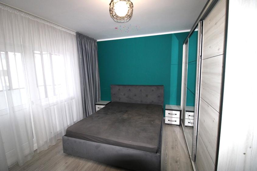 2 Camere DECOMANDATE | Bloc 2002 | Micro 17 | Orientare SUD | Practic Imobiliare