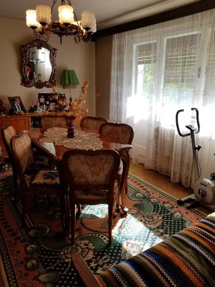 Apartament 4 camere Decomandat