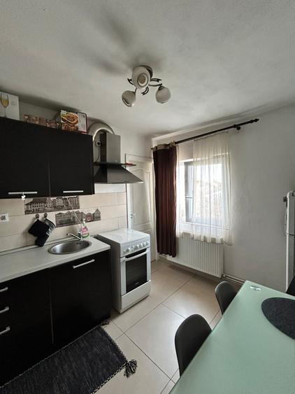 Apartament 2 camere, decomandat, 57 mp utili, 2 balcoane, etaj 4 - Andrei Saguna