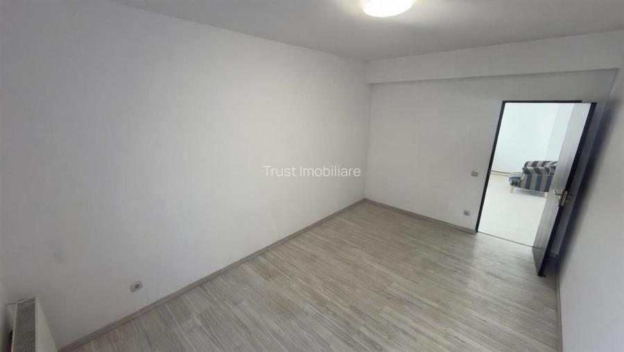 3 Camere l Central l 100 MP l Str.Traian l Parcare