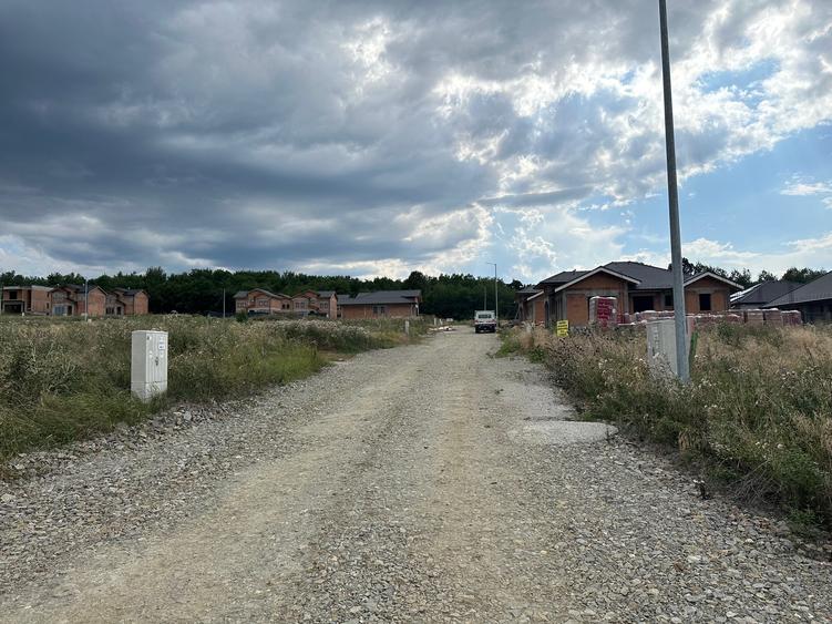 Teren intravilan 500 mp Calea Cisnadiei - zona Casa de Apa