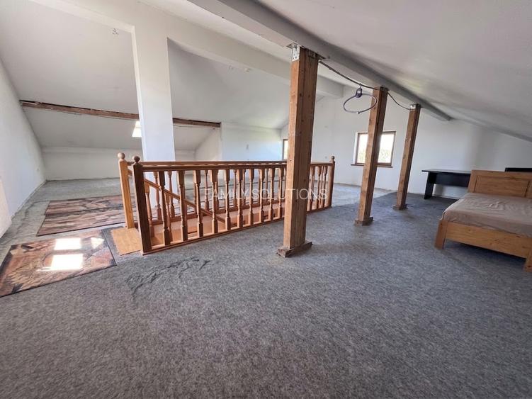 Casa individuala P+1+M amplasata pe un teren de 1612 mp. - 35