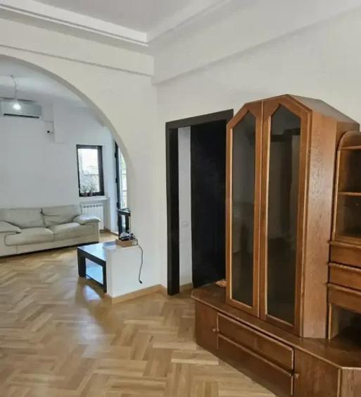Ultracentral - Calea Mosilor | 4 Camere | Centrala Proprie | 106 mp |
