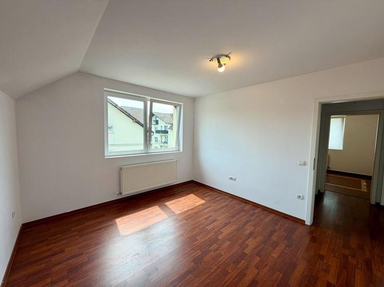 Apartament 3 camere | Cartier Toamnei Rasnov | Semimobilat