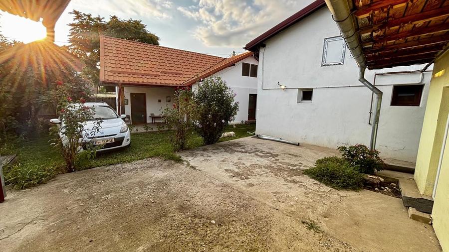 ÎNCHIRIERE CASA CU GRADINA PROPRIE ÎN VALEA CALUGĂREASCĂ, PRAHOVA