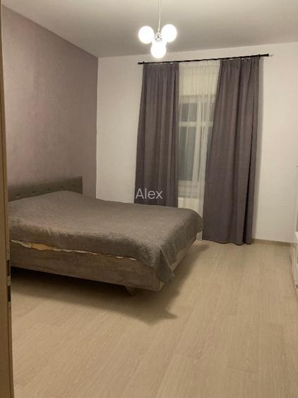 Casa individuală cu acces prin curte comuna   - 10