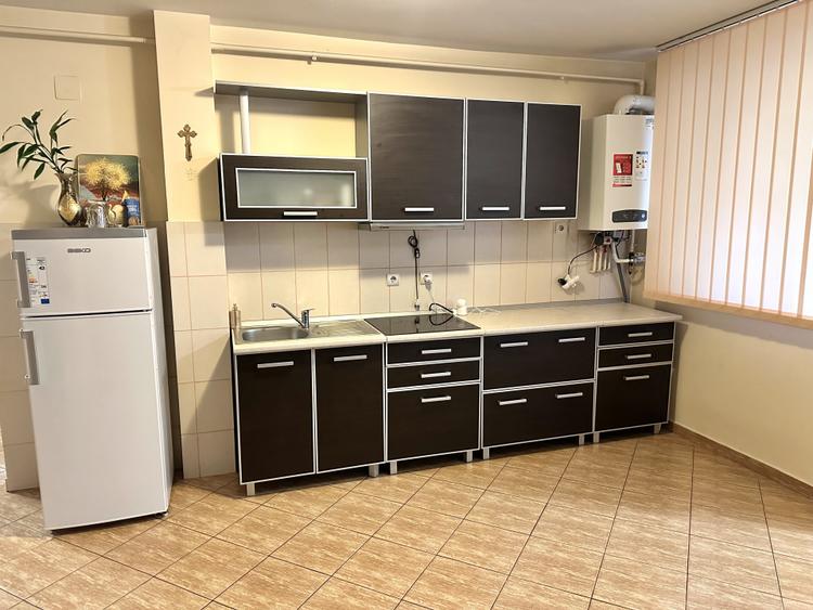 APARTAMENT 3 CAMERE I 71 MP I DE VANZARE I CETATE I FINISAT COMPLET I