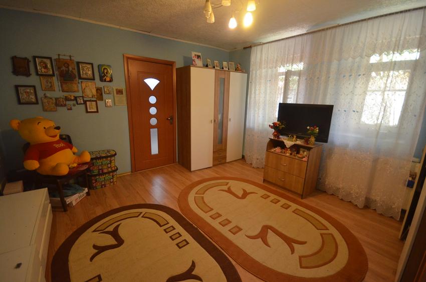 Casă 4 camere - curte 600 metri - Colentina - Andronache