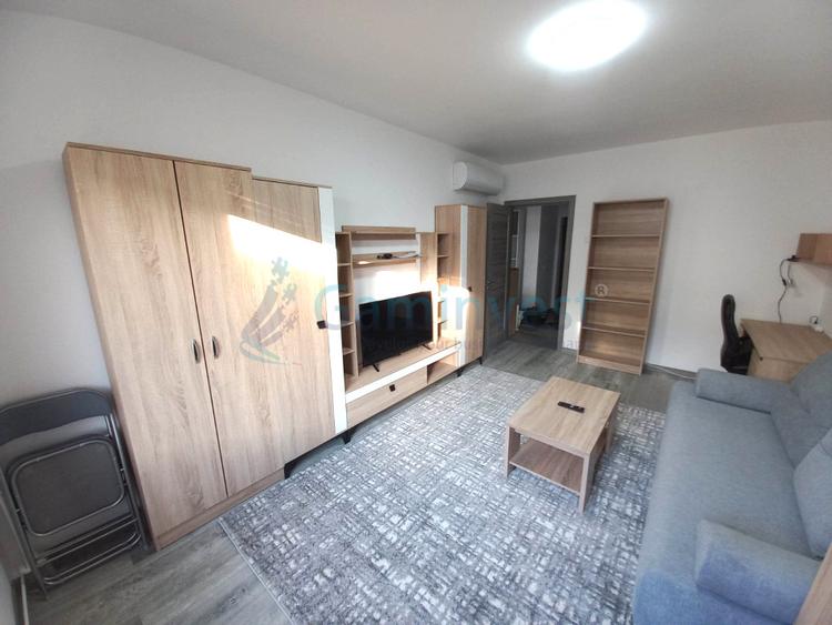 Apartament de inchiriat in Oradea, cu 2 camere, decomandat, zona ultracentrala